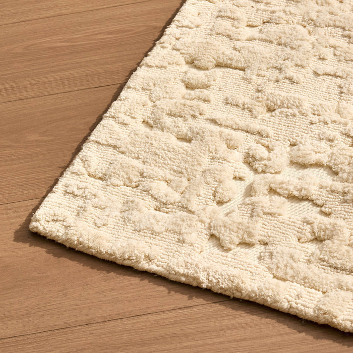 Eleanor Super Soft Textured Tufted Rug - Off White - DUSK