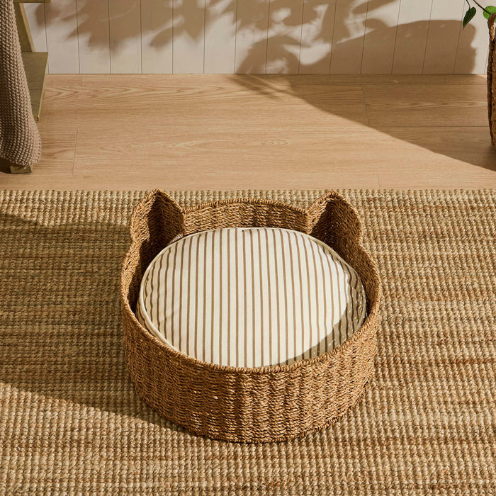 Maple Cat Shaped Seagrass Multi-use Storage Basket/ Bed - Natural - DUSK